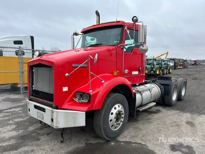 2011 Kenworth T800 6x4 T/A Day Cab Truck Tractor