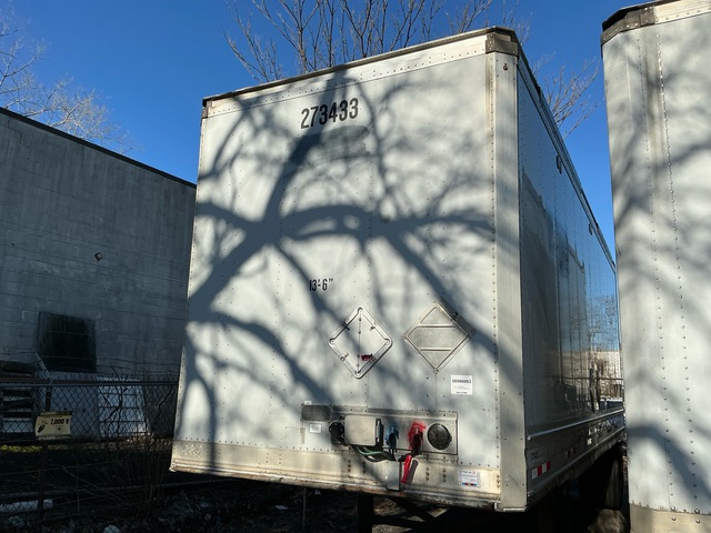 2014 Great Dane 28 ft x 102 in S/A Van Trailer