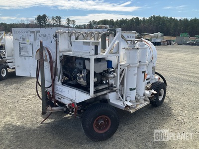 75D110065-1007 Water Demineralizing Trailer