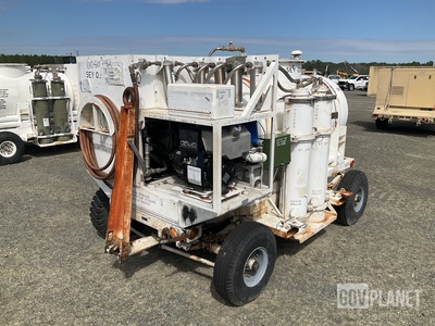 75D110065-1007 Water Demineralizing Trailer