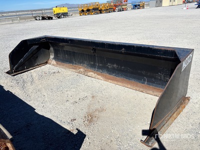 2013 Notch MFG SP12 12 ft Empujador de nieve