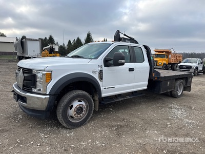 2017 Ford F-550 XL 4x4 Extended Cab Flatbed Truck
