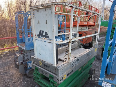 2012 JLG 1930 ES Electric منصة رفع متحركة