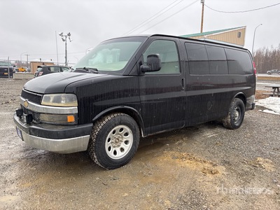 2014 Chevrolet Express 3500 7 Passenger Van (Inoperable)