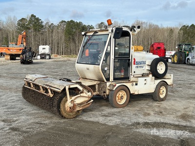 2020 Roadtec FB-100E Self-Propelled Broom