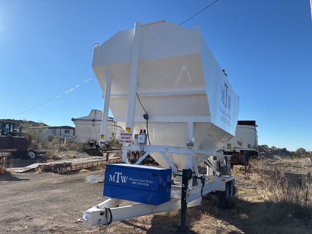 2024 Montana T/A Electric Cement Silo