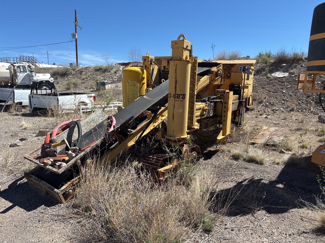 1992 Gomaco Commander III GT6300 Curb and Gutter Machine