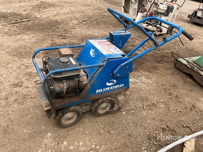 BlueBird SC18 Walk-Behind Sod Cutter Divers - Équipement d'aménagement paysagé  (Inoperable)