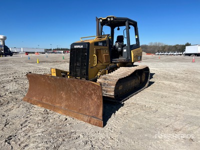 2012 Cat D4K2 LGP جرافة مجنزرة