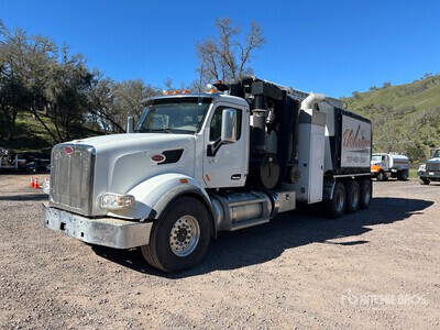 MudDog 1600 on 2015 Peterbilt 567 Camion pelleteuse sous vide