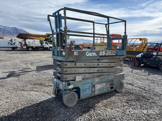 Genie GS-2632 Electric Scissor Lift