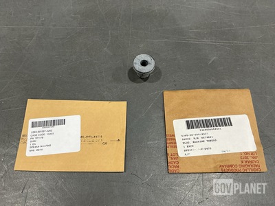 (453) Shims, (232) Thread Plugs, (16) Bushings & Assorted Items
