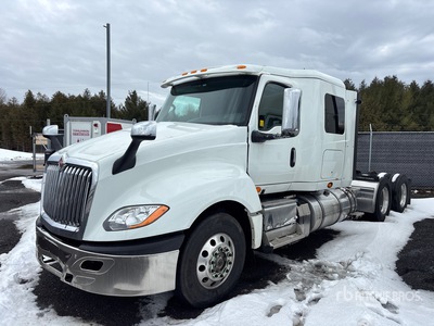 2018 International LT625 6x4 T/A Sleeper Truck Tractor