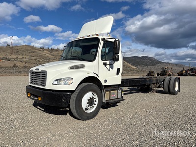 2016 Freightliner M2 4x2 Cabina y chasis
