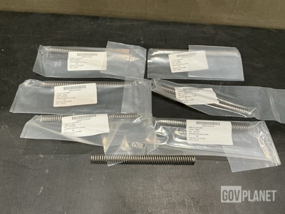 (129) Oshkosh 1472140 Compression Helical Springs