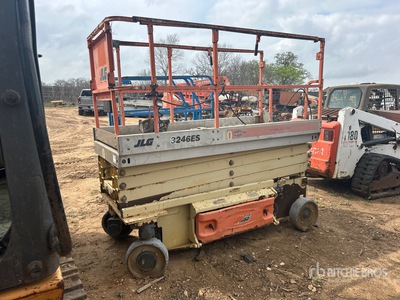 2007 JLG 3246ES Electric Scissor Lift (Inoperable)