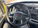Cabine with Commandes d'orientation