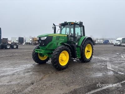 2018 John Deere 6145M Tracteur agricole 4WD