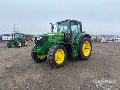 2020 John Deere 6155M Tracteur agricole 4WD