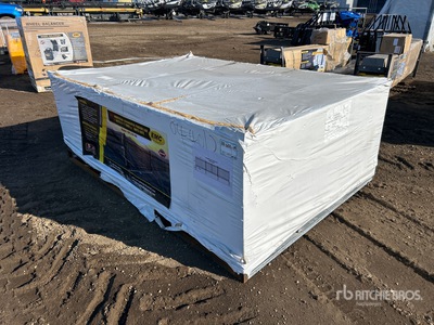 Quantity of (22) 2026 EMC 7 ft x 5 ft Wrought Iron Clôture (Unused)