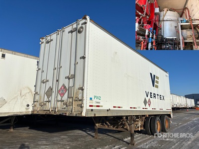 2000 Manac 942 T/A High Pressure Wash Trailer