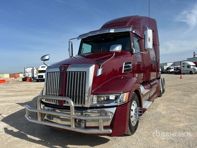 2021 Western Star 5700 6x4 Sleeper Truck Tractor