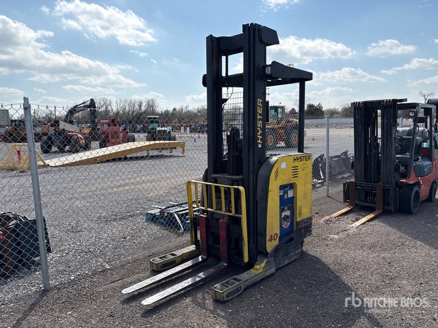 2008 Hyster 4000 lb Cushion Tire Forklift (Inoperable)