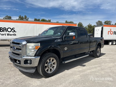 2013 Ford F-350 Lariat 4x4 Crew Cab Pickup