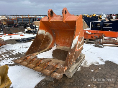 Craig 54 in Digging Excavator Bucket
