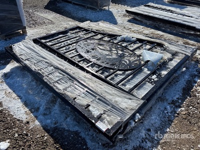 Quantity of (2) Suihe Fencing