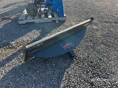 2025 Landhonor UHA-16-3000G 2 in Skid Steer Hitch Receiver