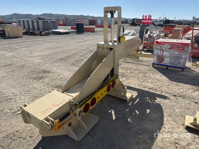 2026 Neks Hydraulic Fifth Wheel Wrecker Attachment (Unused)