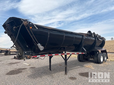 1996 Hammond Trailer 32 ft 8 in T/A Remorque à benne basculante arrière