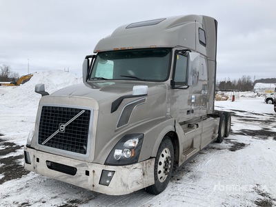 2015 Volvo VNL 6x4 Tracteur Routier Couchette
