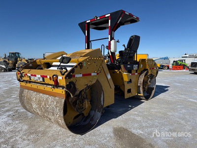 2014 Cat CB54XW Double Drum Roller