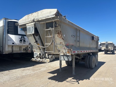 2009 Kruz SFST-23-RB 22 ft T/A Frameless Hinterkipper