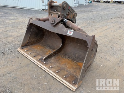 2100 mm Hydraulic Tilting 20-25 Godet de pelleteuse