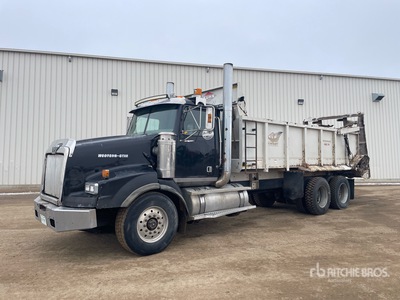 2002 Western Star 4900 Dry Spinner 6x4 Manure Spreader
