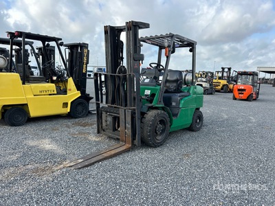 2012 Mitsubishi FG30N-LP Forklift
