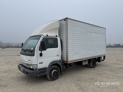 Nissan Cabstar 35.13 Van Truck