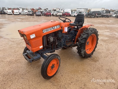 Kubota L185 2WD Tracteur Utilitaire Utility Tractor