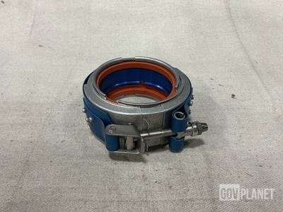 (2) Eaton Aerospace 18637-300 Grooved Clamp Couplings