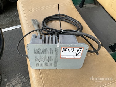 2013 E-Z-Go TXT48V Golfwagentje