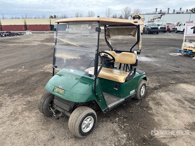 2013 E-Z-Go TXT48V Electric Golfwagentje