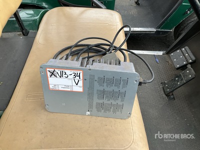 2013 E-Z-Go TXT48V Golfwagentje