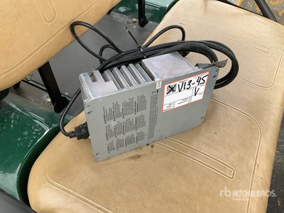 2013 E-Z-Go TXT48V Golfwagentje