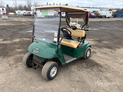 2011 E-Z-Go TXT48V Electric Golfwagentje