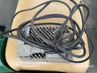 2011 E-Z-Go TXT48V Golfwagentje