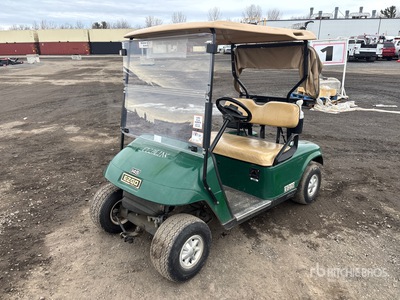 2011 E-Z-Go TXT48V Electric Golfwagentje