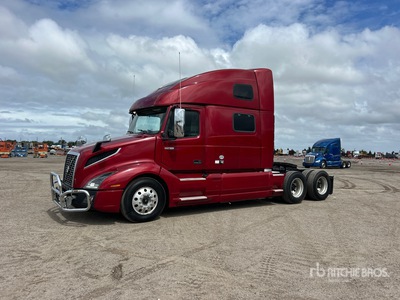 2020 Volvo VNL860 6x4 T/A Sleeper Truck Tractor